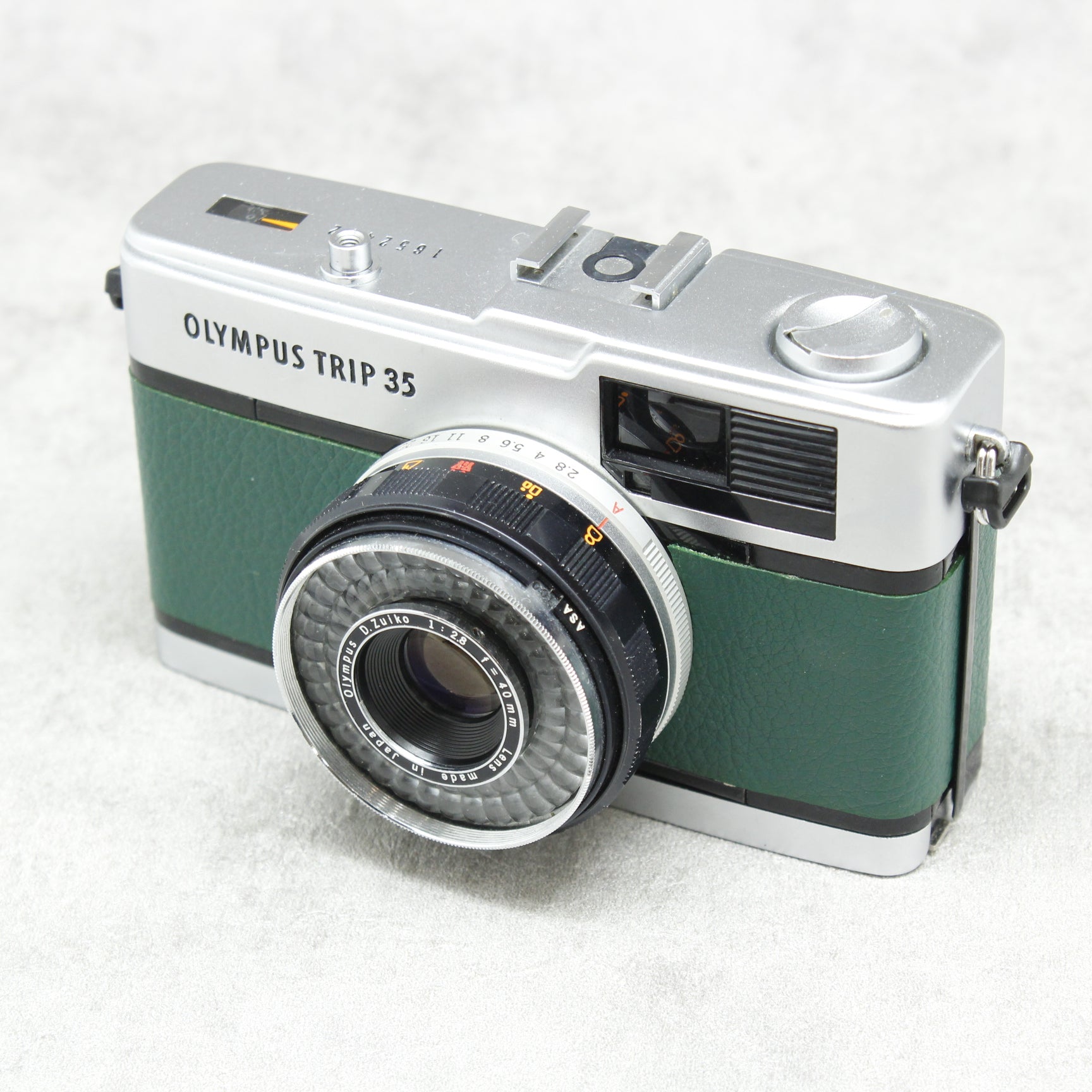 中古品 OLYMPUS TRIP 35 フィルムカメラ 【6月6日(火)のYouTube生配信でご紹介】