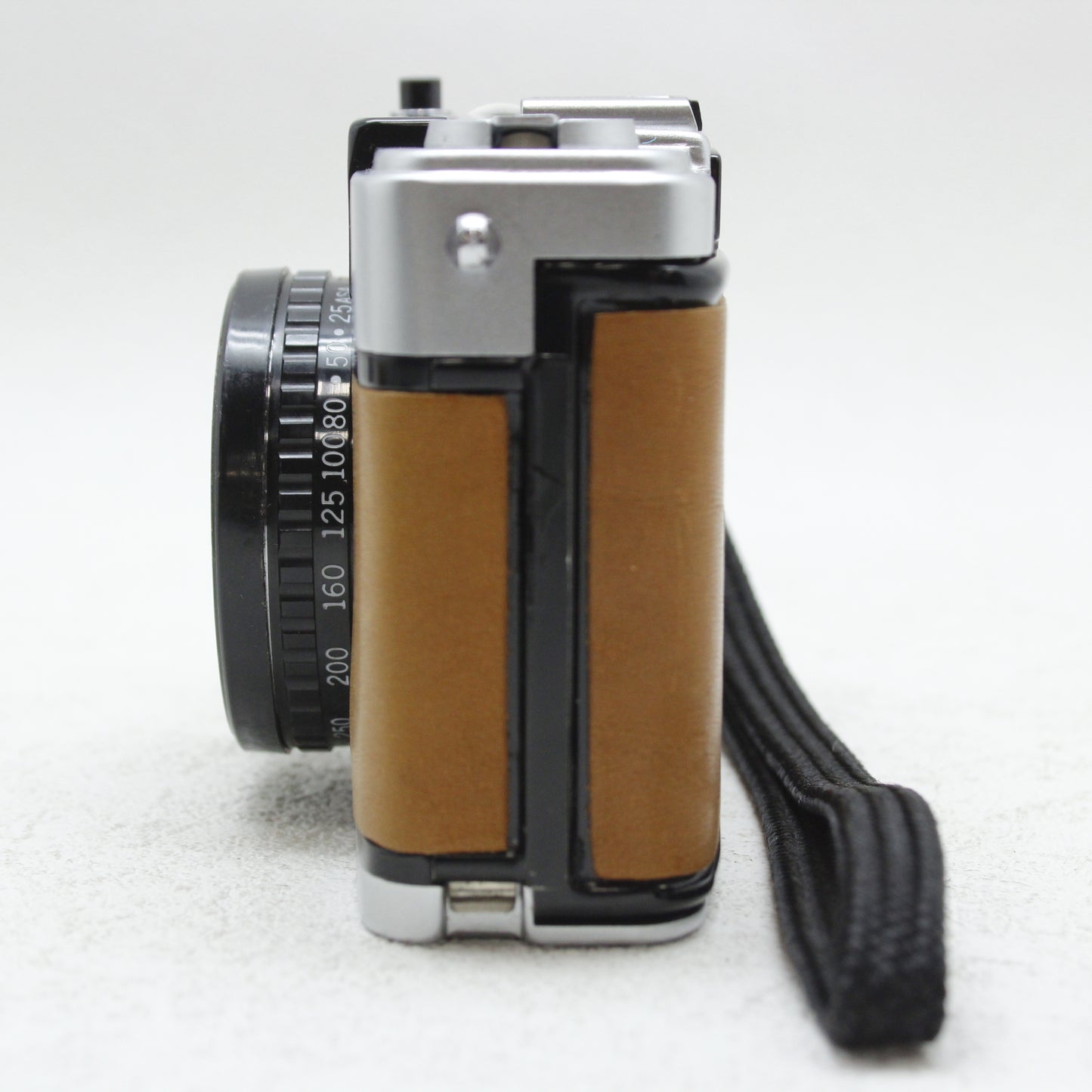 中古 OLYMPUS PEN EE-3 キャメル