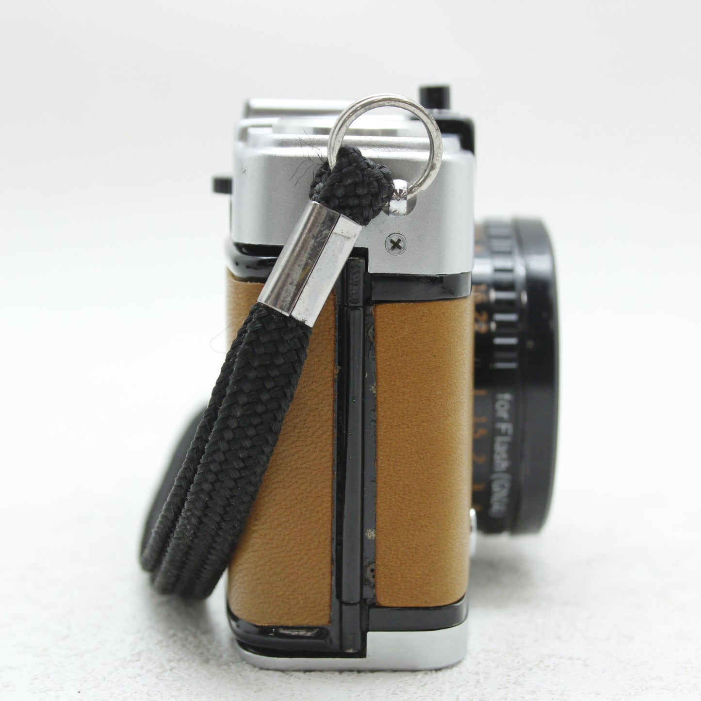 中古 OLYMPUS PEN EE-3 キャメル