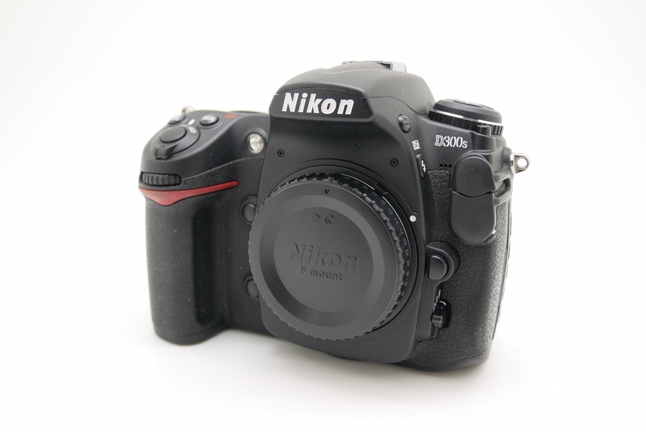 カメラnikon  D300S /箱/バッテリー/充電器