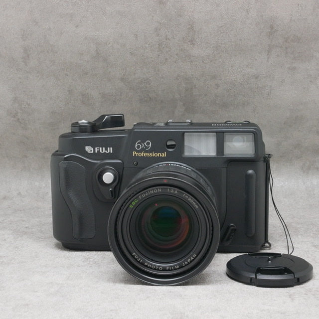 中古品 富士フイルム GW690 V – サトカメオンラインショップ