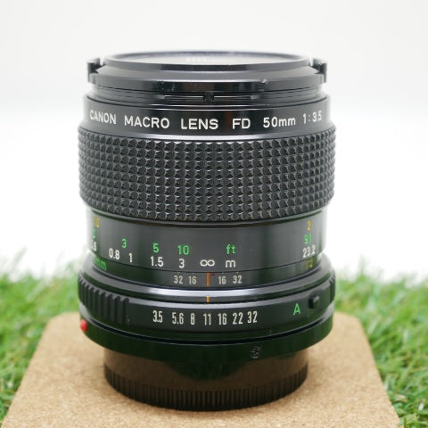 中古品 Canon New FD 50mm F3.5 MACRO