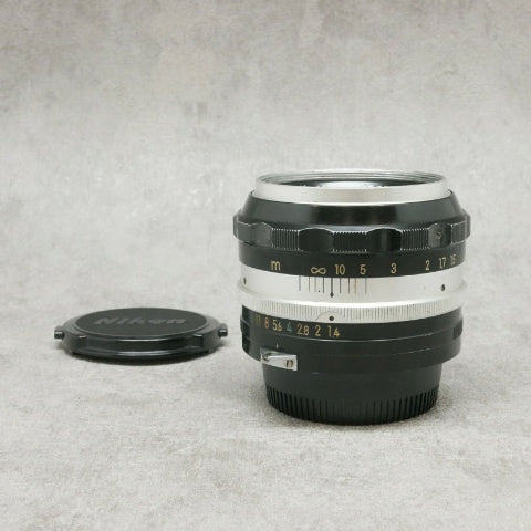 中古品 Nikon Auto NIKKOR-S 5.8cm F1.4 – サトカメオンラインショップ