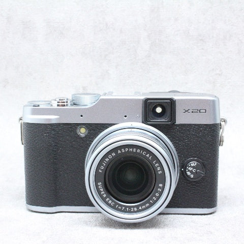 中古品 FUJIFILM X20 Silver – サトカメオンラインショップ