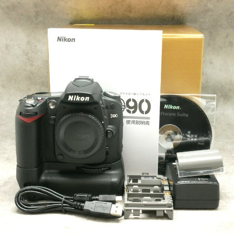 Nikon D90 バッテリーグリップ付き