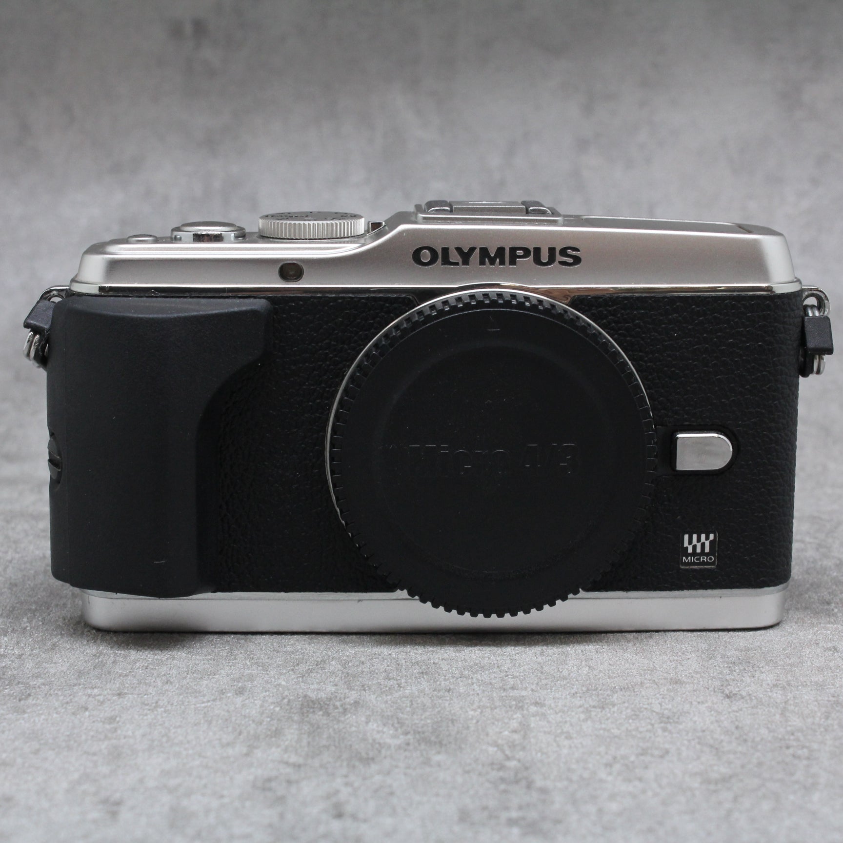 中古品 OLYMPUS PEN E-P3 ボディ シルバー アダプターSuper Multi 