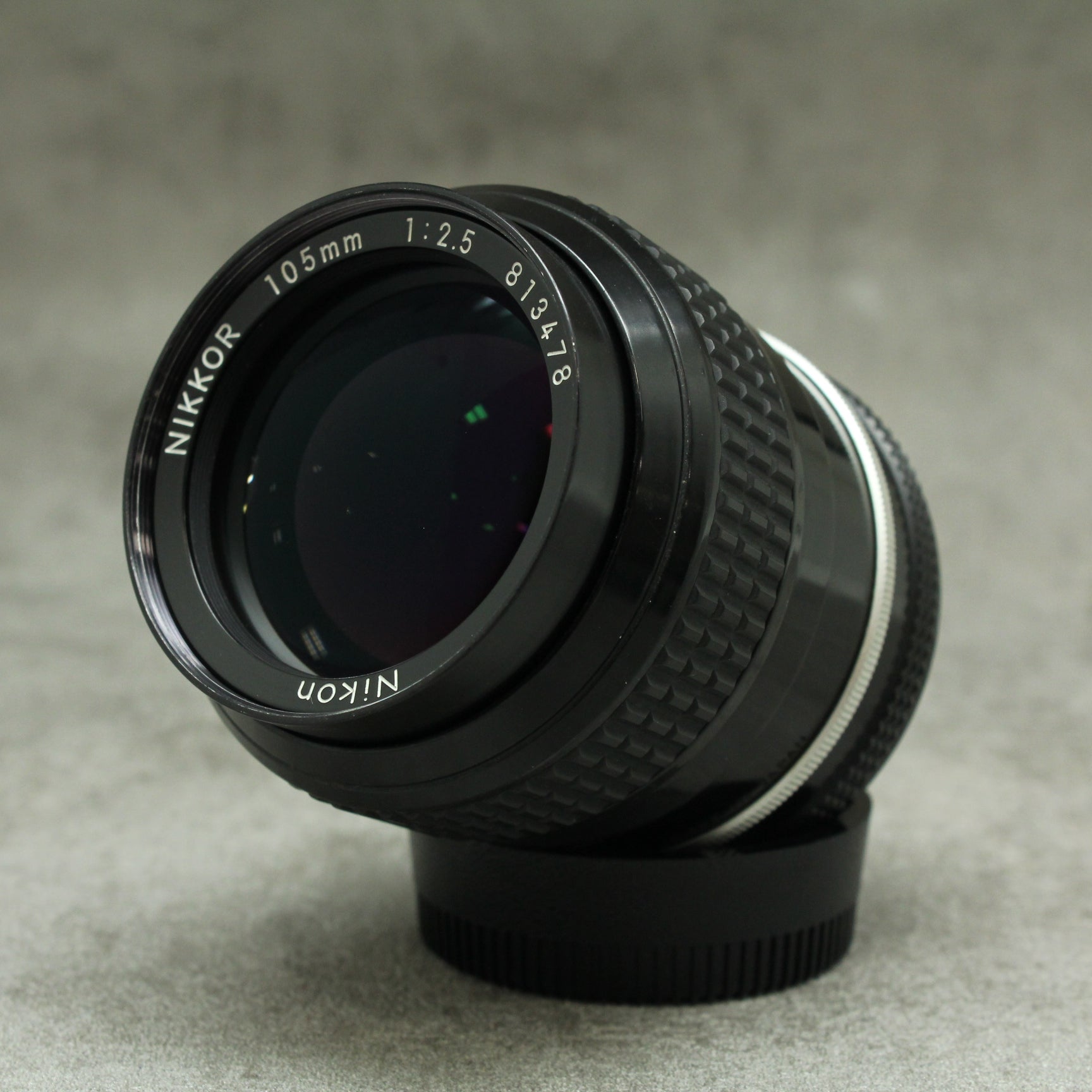 中古品 Nikon Ai NIKKOR 105mm F2.5 ☆12月10日(土)のYouTube生配信で