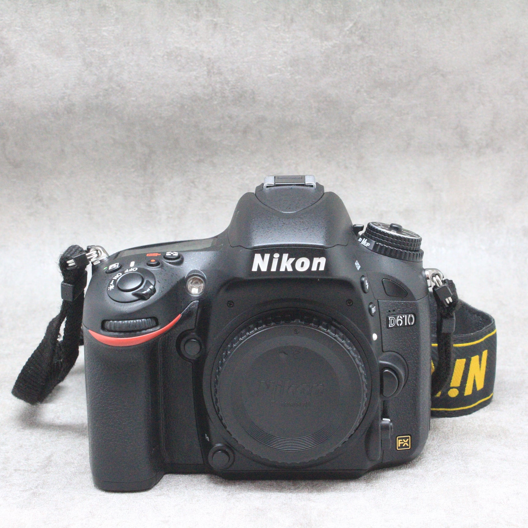 中古品　Nikon D610ボディ さんぴん商会