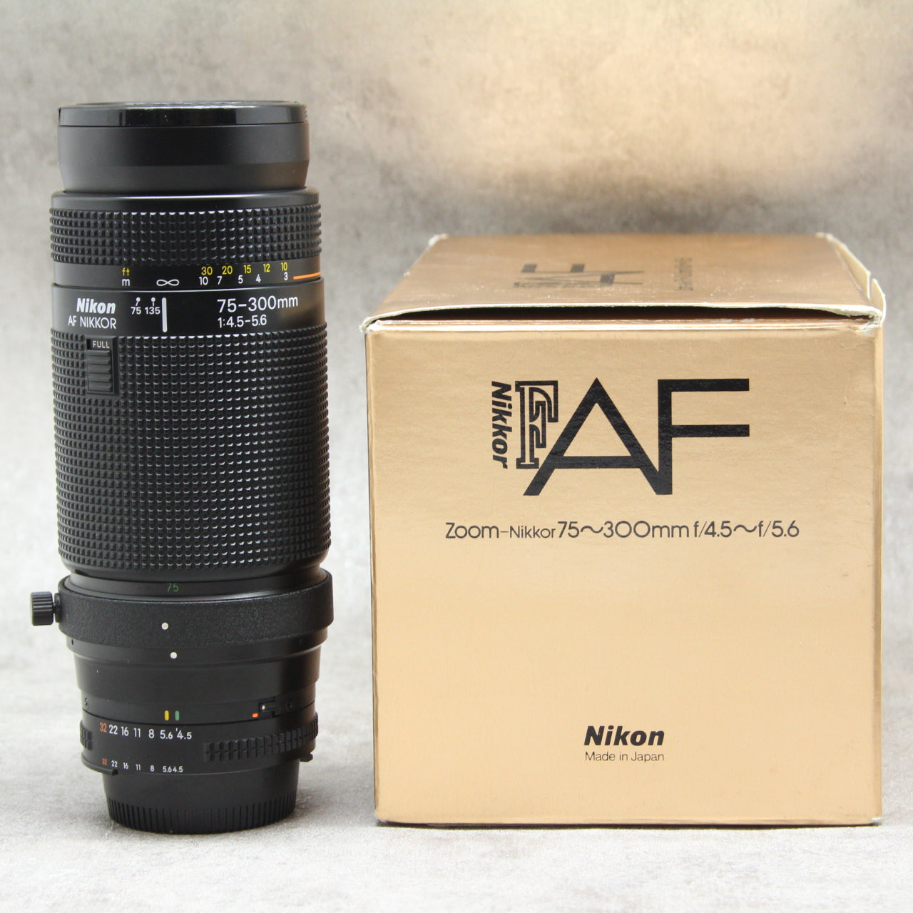 Nikon ニコン AF Nikkor 75-300mm F4.5-5.6 - レンズ(ズーム)