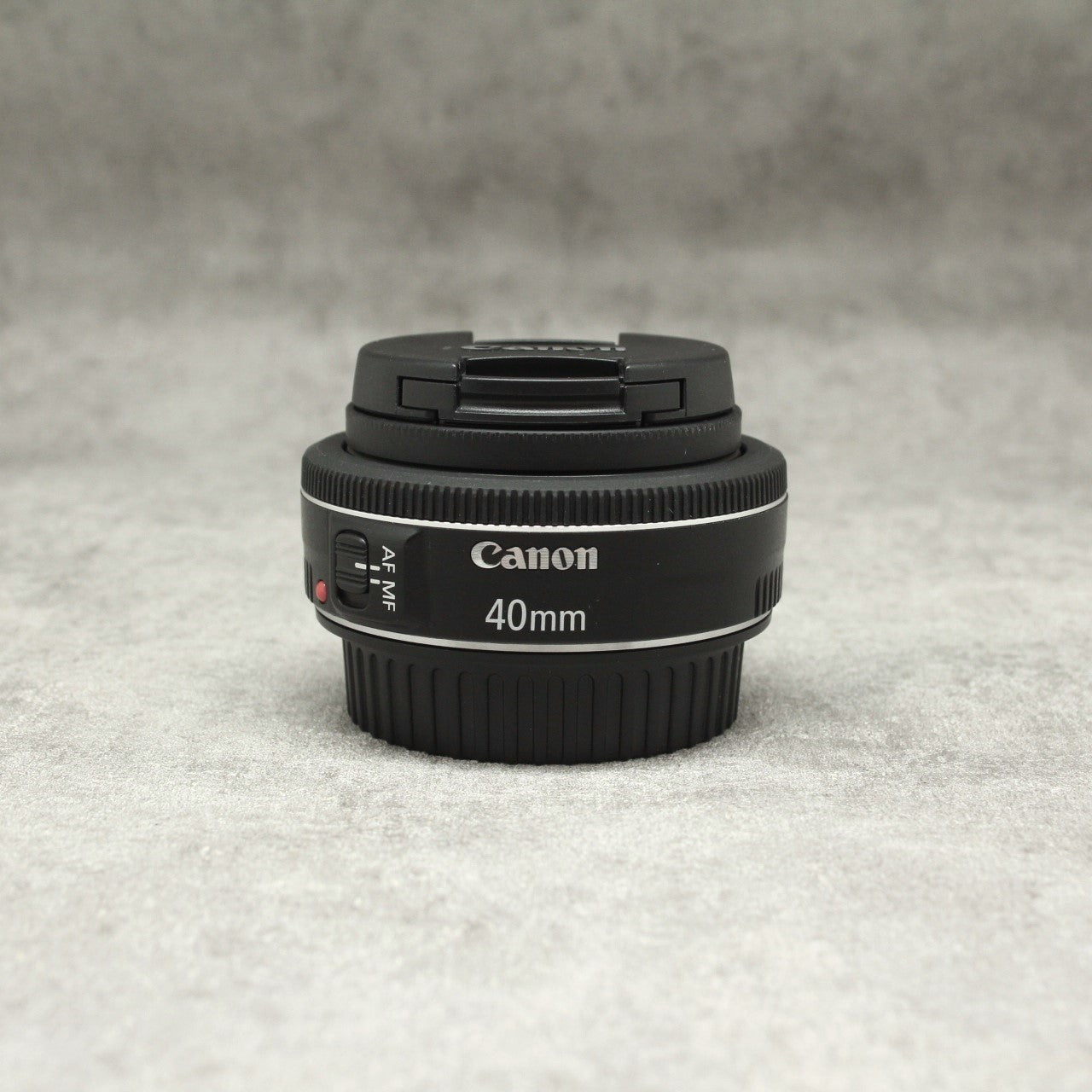 キヤノン EF40mm f2.8 stm - レンズ(単焦点)