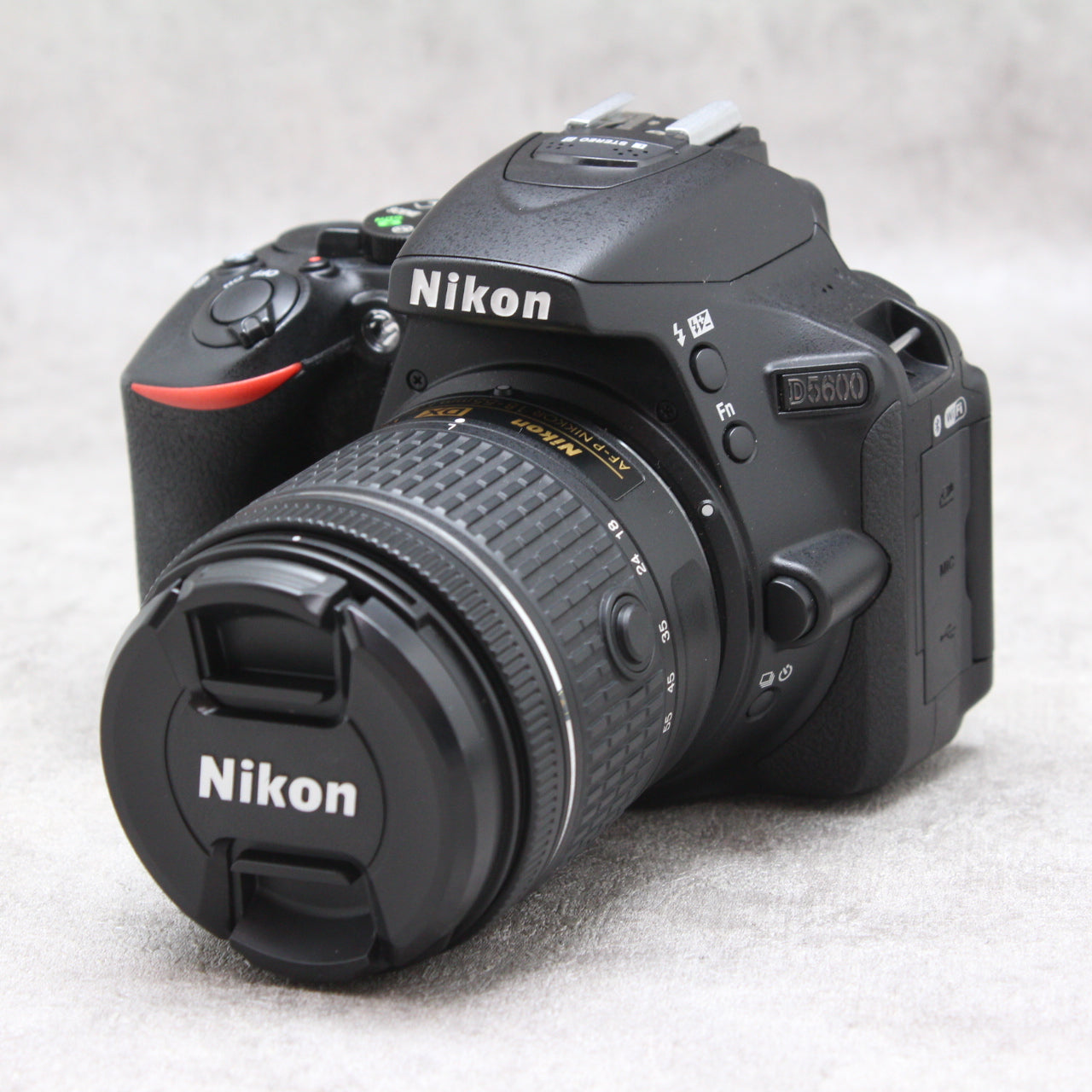 中古品 Nikon D5600 18-55 VR レンズキット ☆標準ズーム☆ – サトカメ