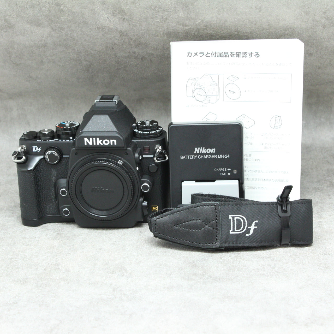 中古品 Nikon Df ブラック ボディ 【8月23日(火)のYouTube生配信で