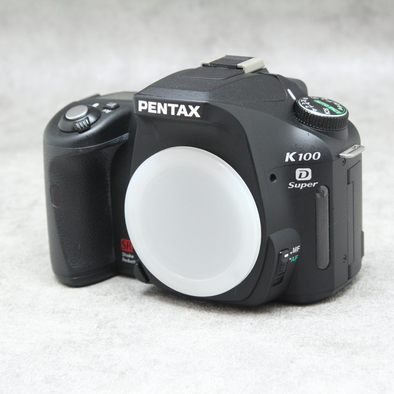 PENTAX K100D ペンタックス デジタル一眼レフカメラ 単三電池使用