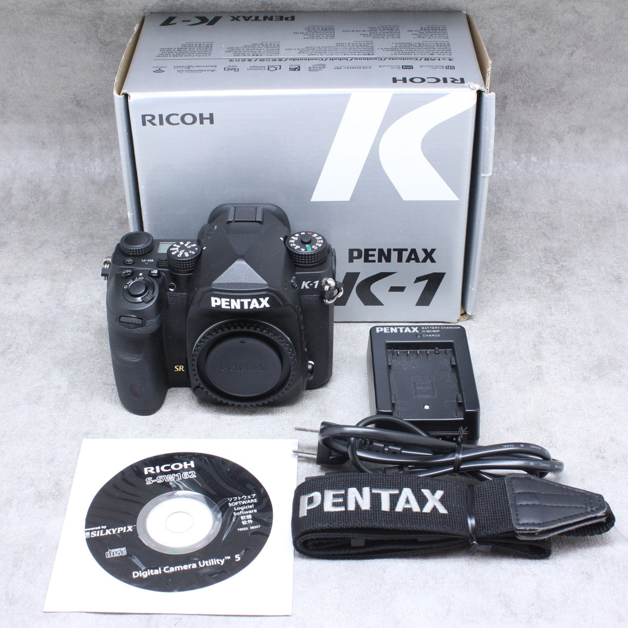 中古品 PENTAX K-1 ボディ☆10月8日のYouTube生配信で