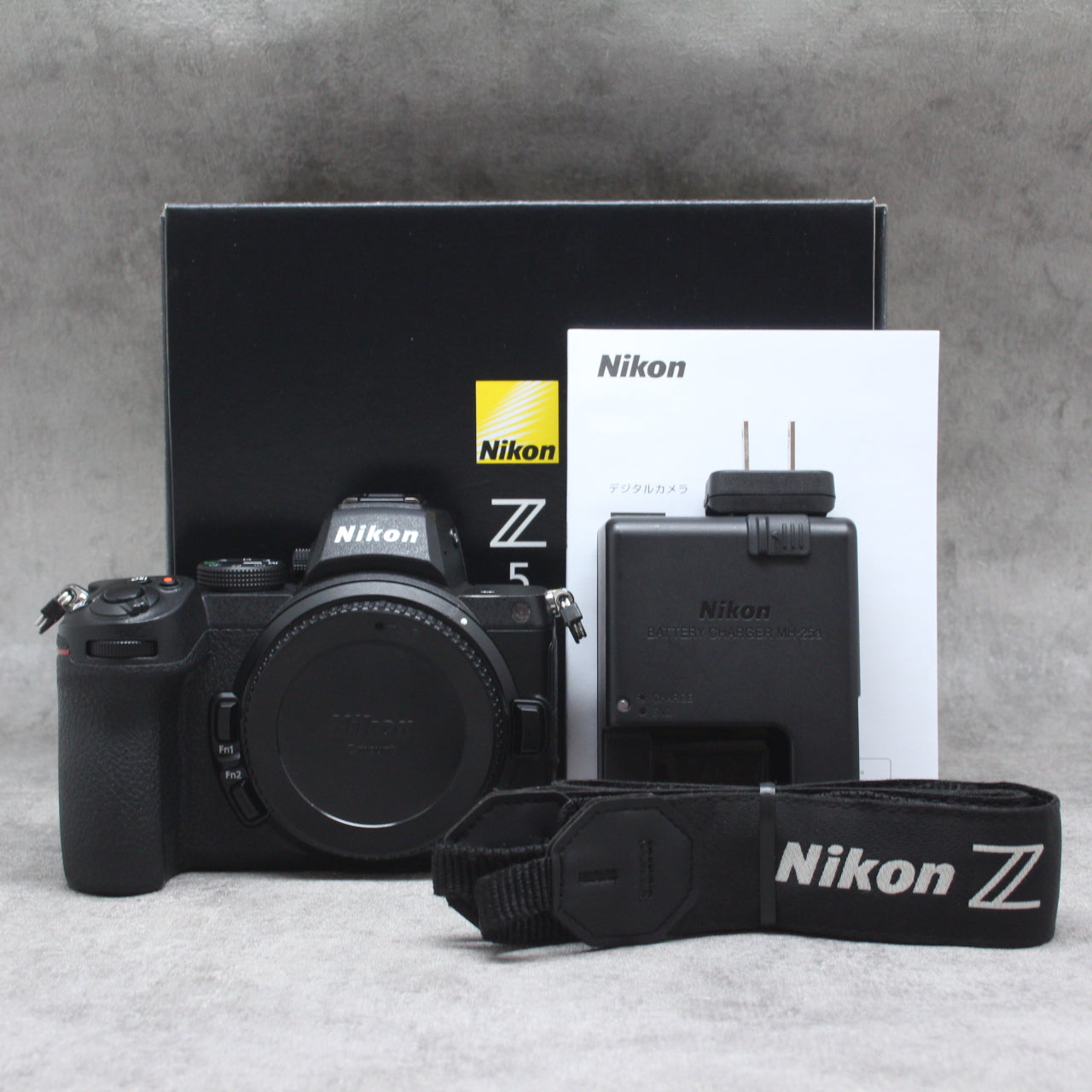 中古品 Nikon Z5 ボディ【12月27日(火)のYouTube生配信でご