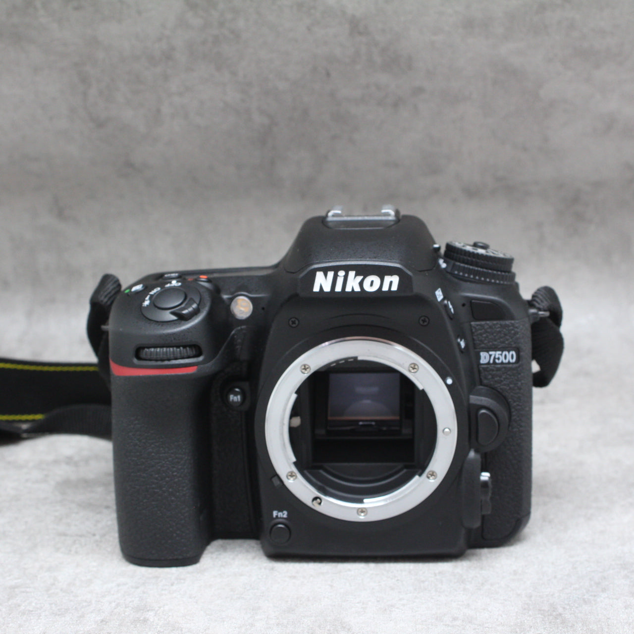 中古品 Nikon D7500ボディ【9月3日(土)のYouTube生配信でご