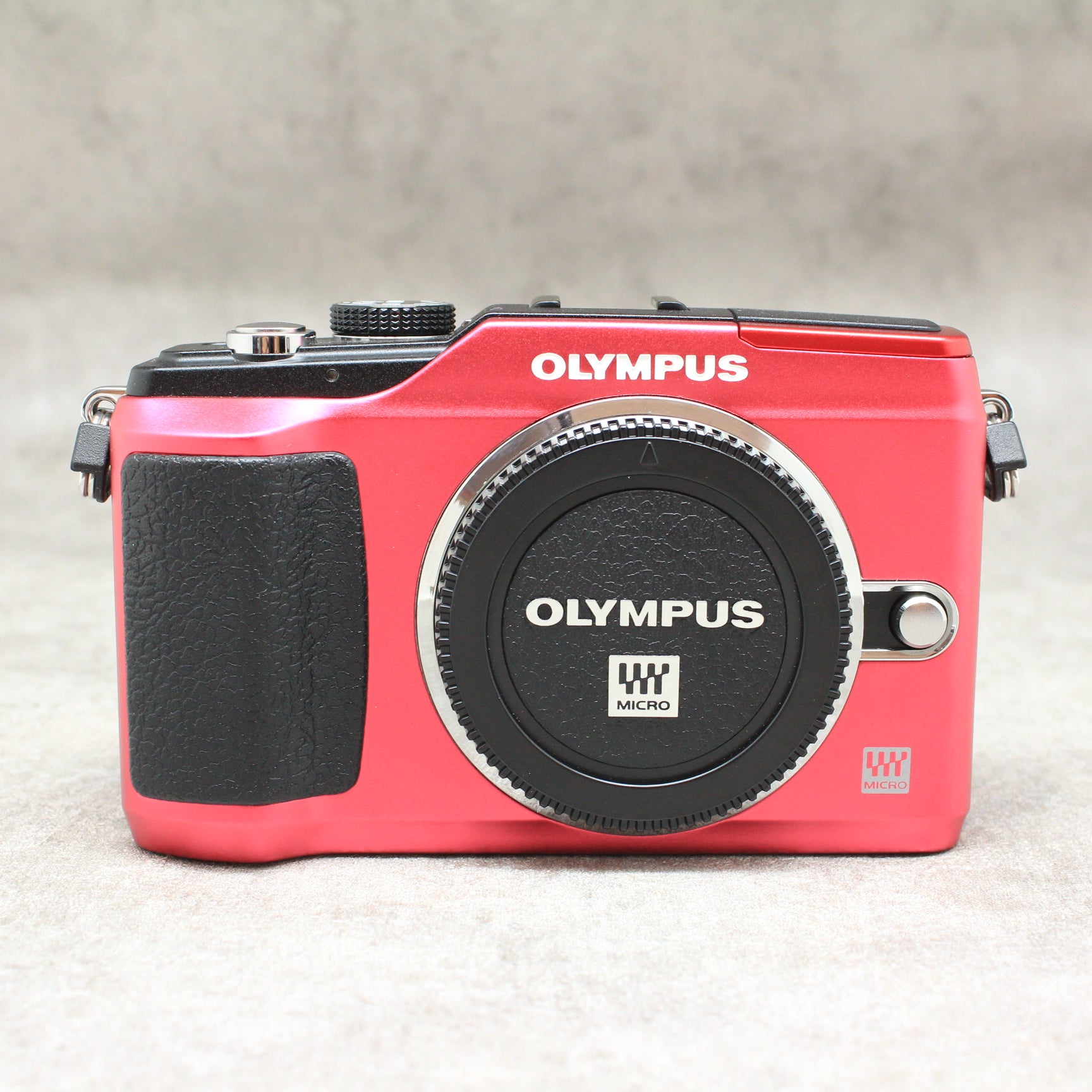 中古品 OLYMPUS PENLite E-PL2 ボディ – サトカメオンラインショップ