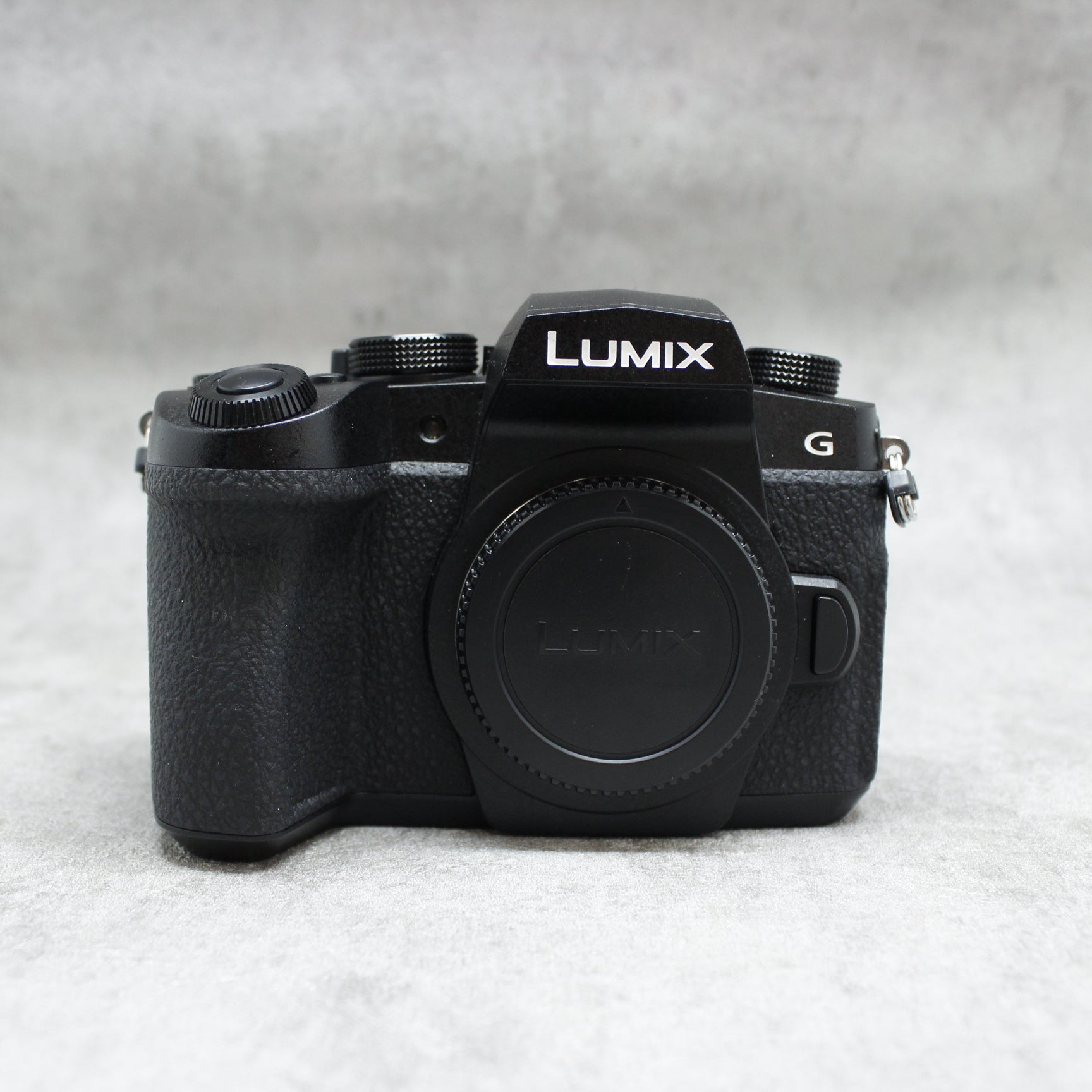 中古品 Panasonic LUMIX DC-G99 ボディ ☆2月25日(土)のYouTube生