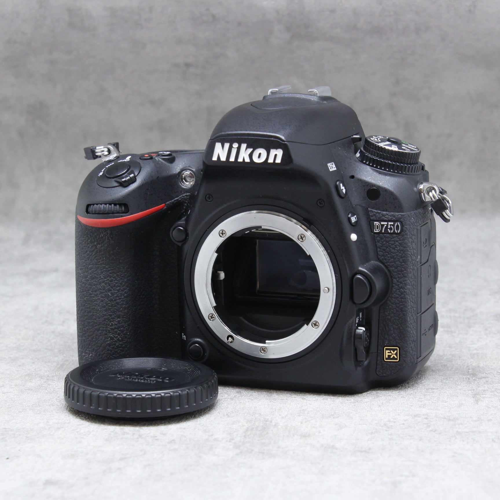 nikon D750ボディ