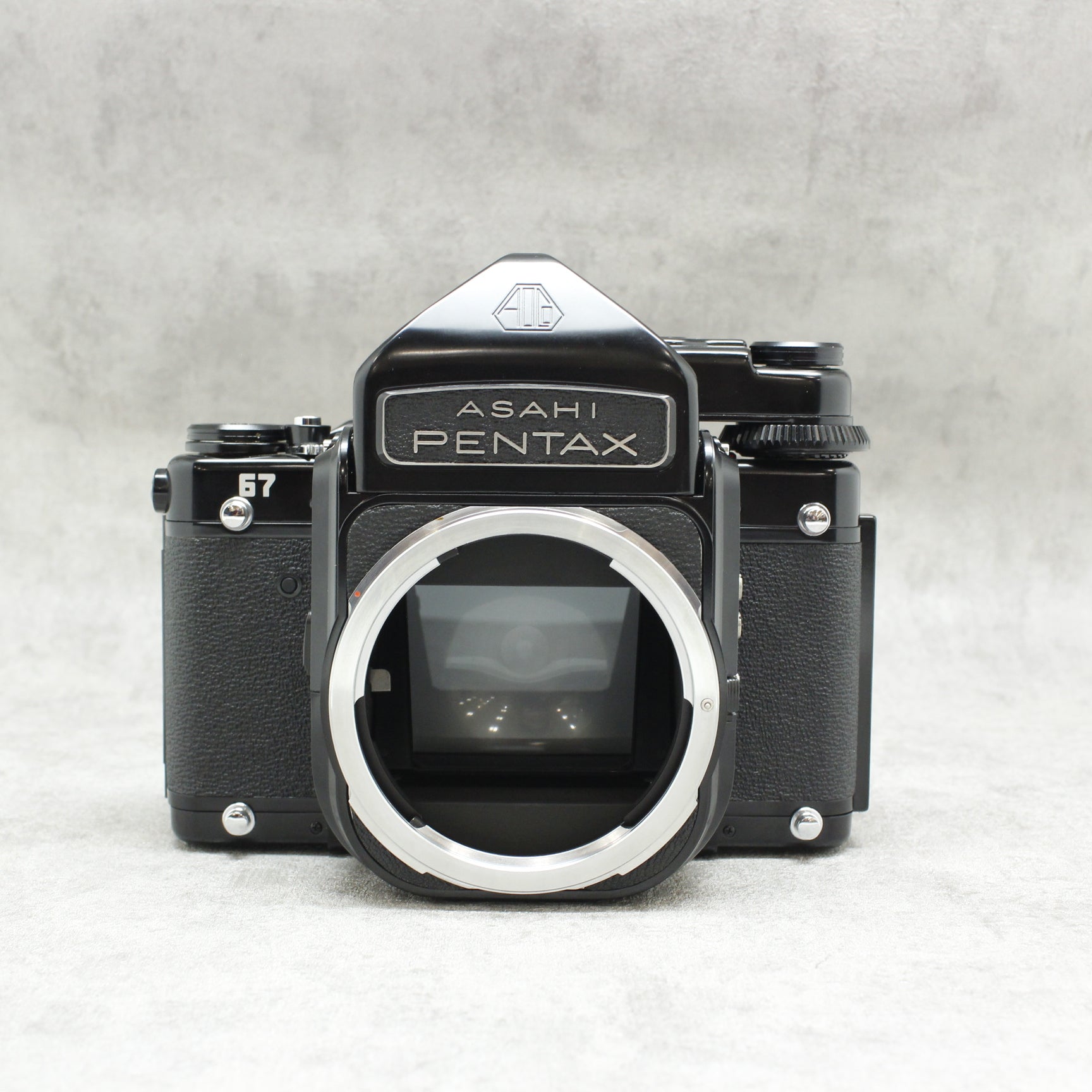 中古品 PENTAX 67ボディ TTLプリズムファインダー 【4月15日(土)のYouTube生配信でご紹介】