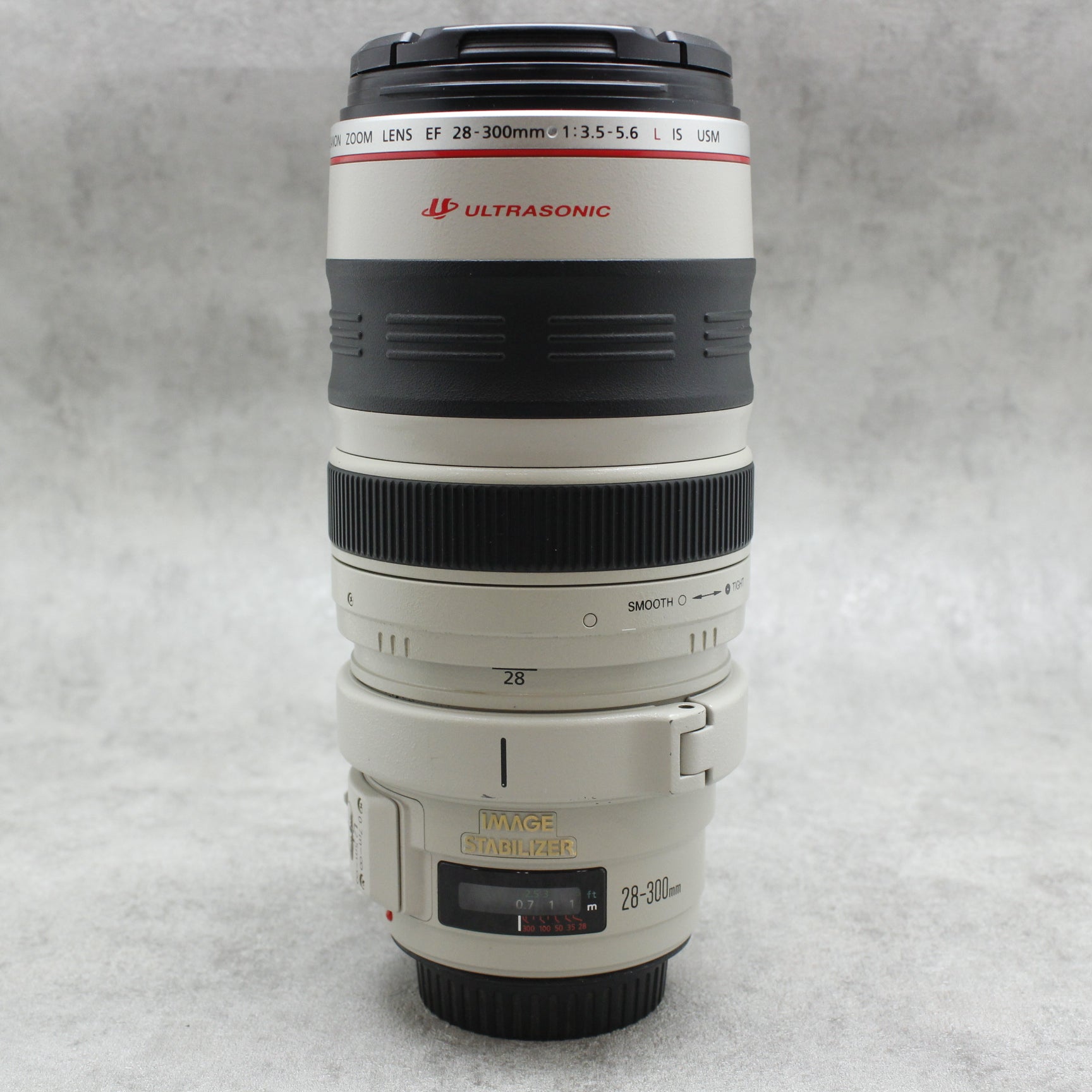 中古品 CANON EF28-300mm F3.5-5.6L IS USM ※12月25日(日)の ...