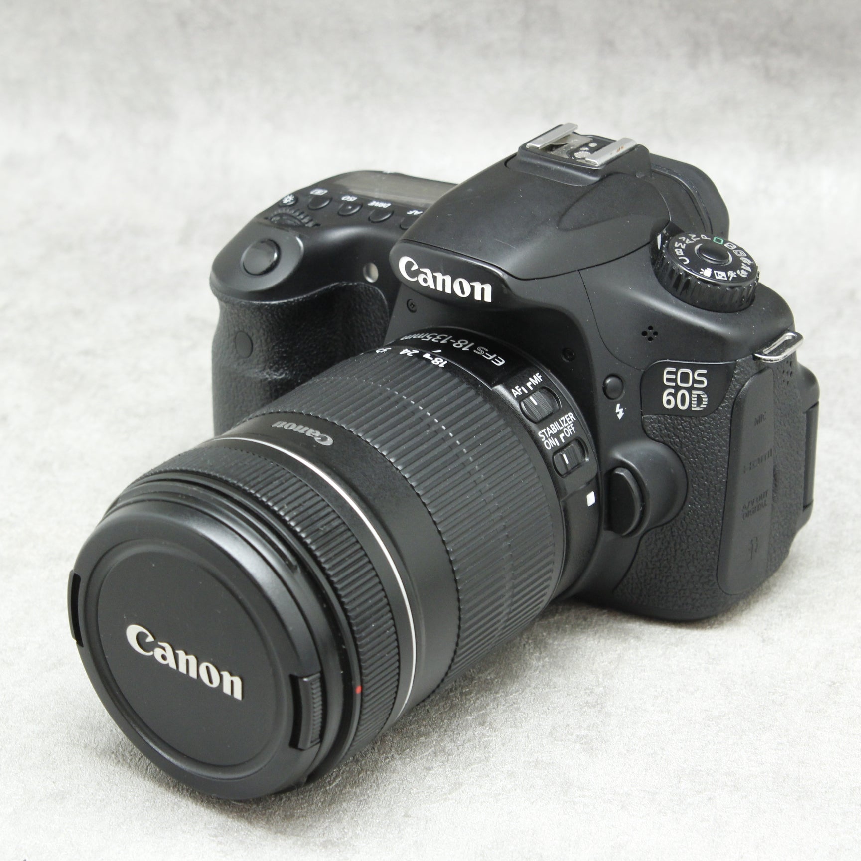 中古品 Canon EOS 60D EF-S18-135 IS レンズキット　☆3月23日(木)のYouTube生配信でご紹介☆