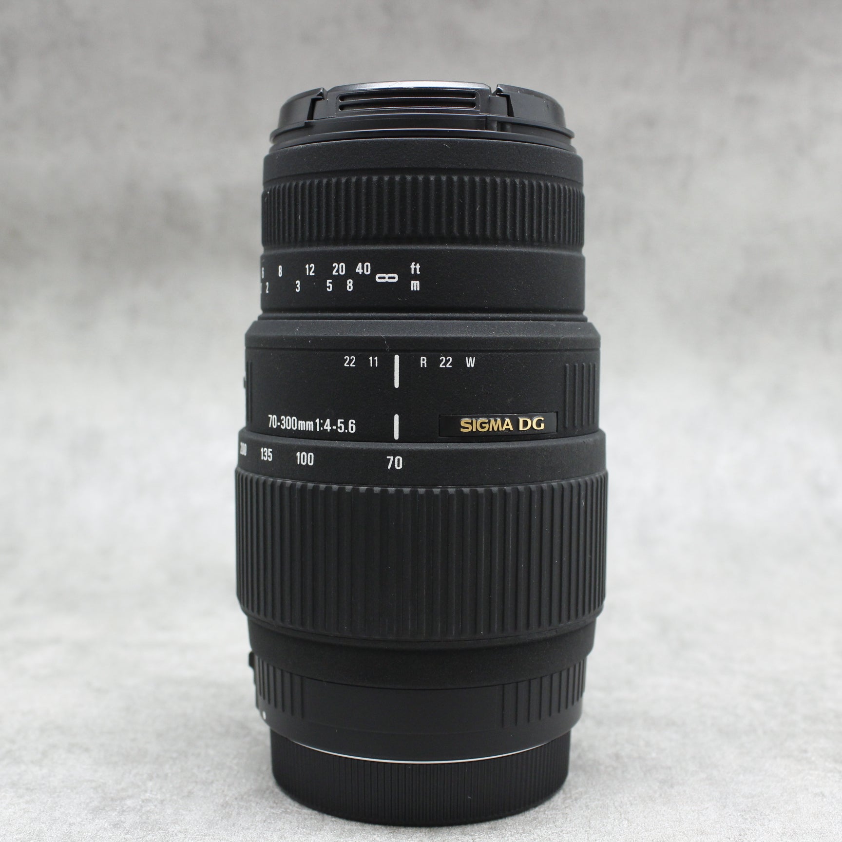 中古品 SIGMA 70-300mm F4-5.6 DG MACRO 〔キヤノン用〕 ☆10月1日(土