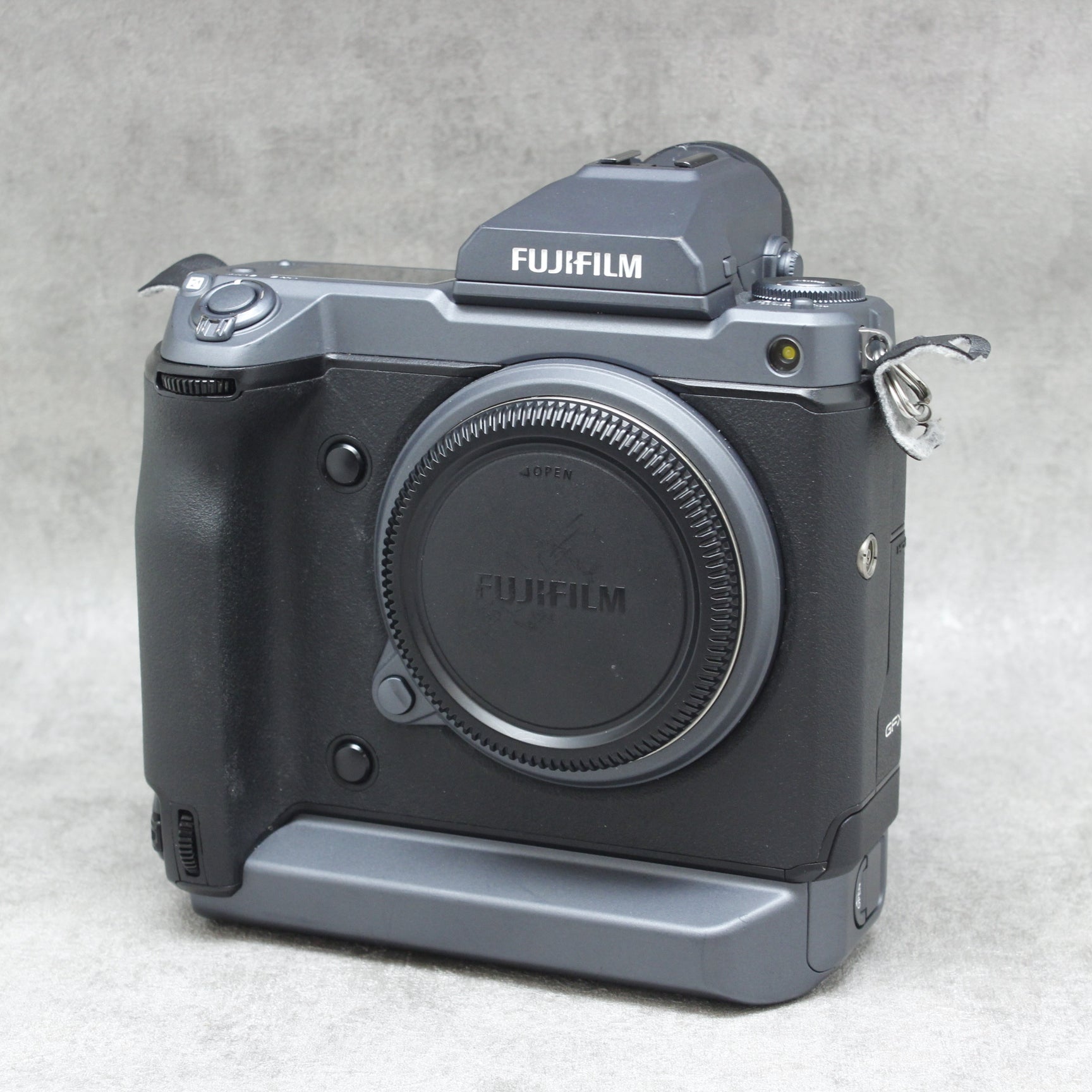 中古品 FUJIFILM GFX100ボディ 【11/23(祝)youtube生配信でご紹介】