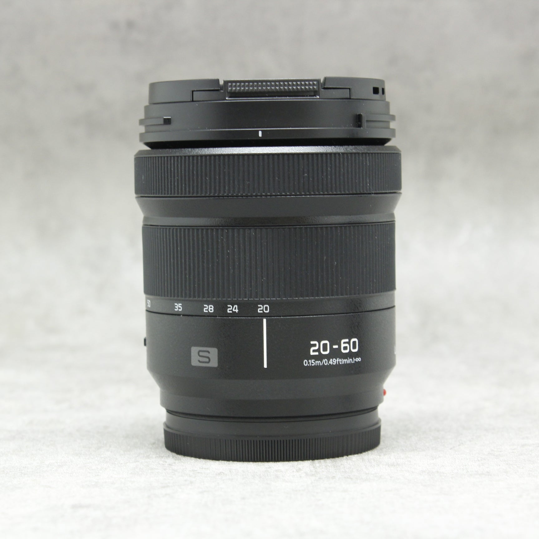 中古品 Panasonic LUMIX S 20-60mm F3.5-5.6 S-R2060 ☆5月14日(日)のYouTube生配信でご紹介☆