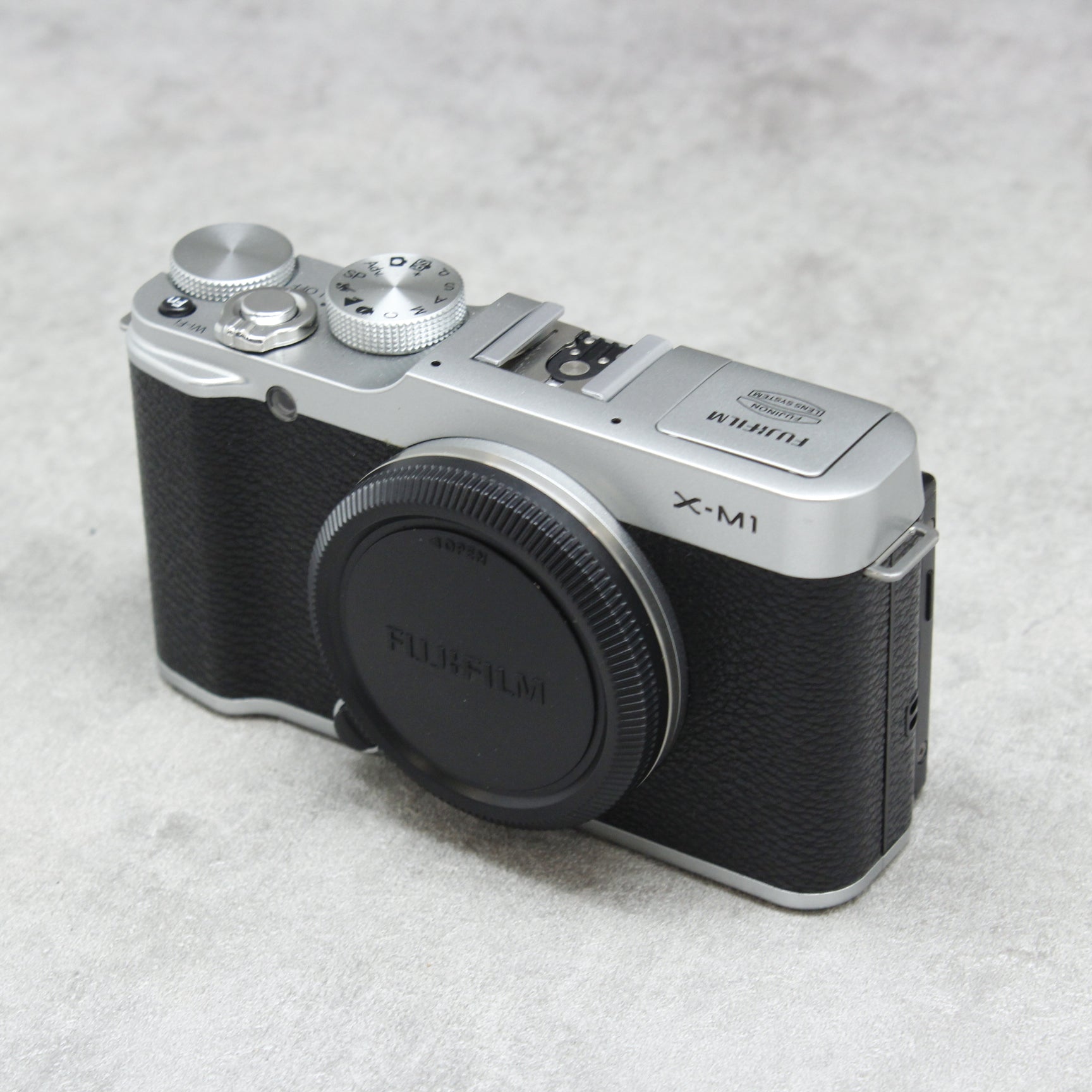 FUJIFILM X-M1 ダブルズームレンズキット