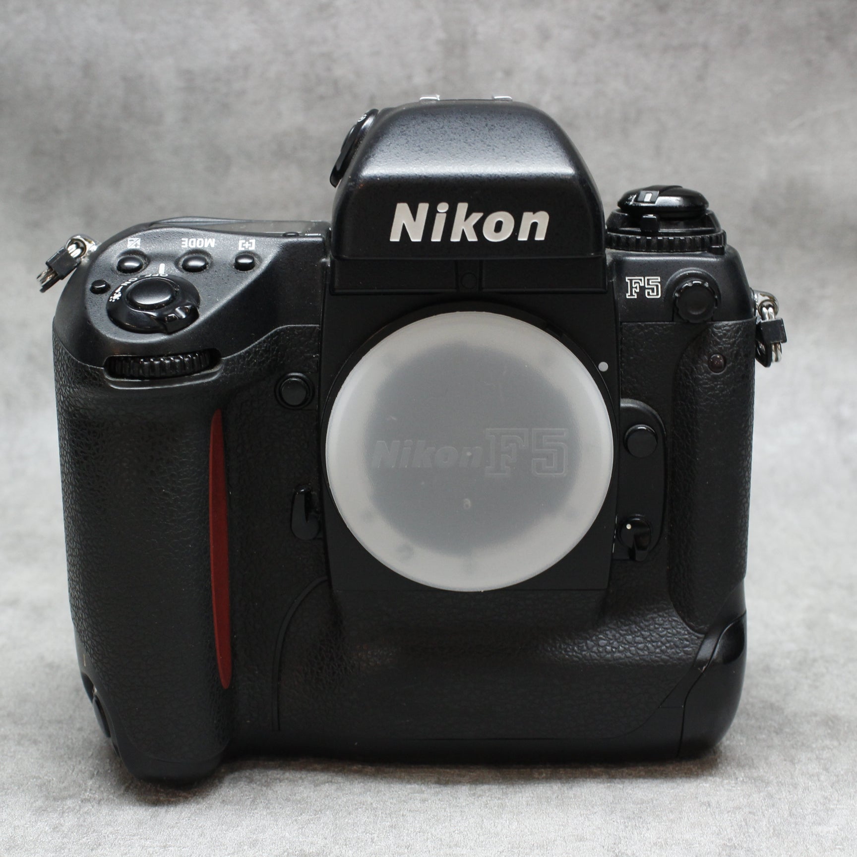 中古品 Nikon F5ボディ 【3月4日(土)のYouTube生配信でご