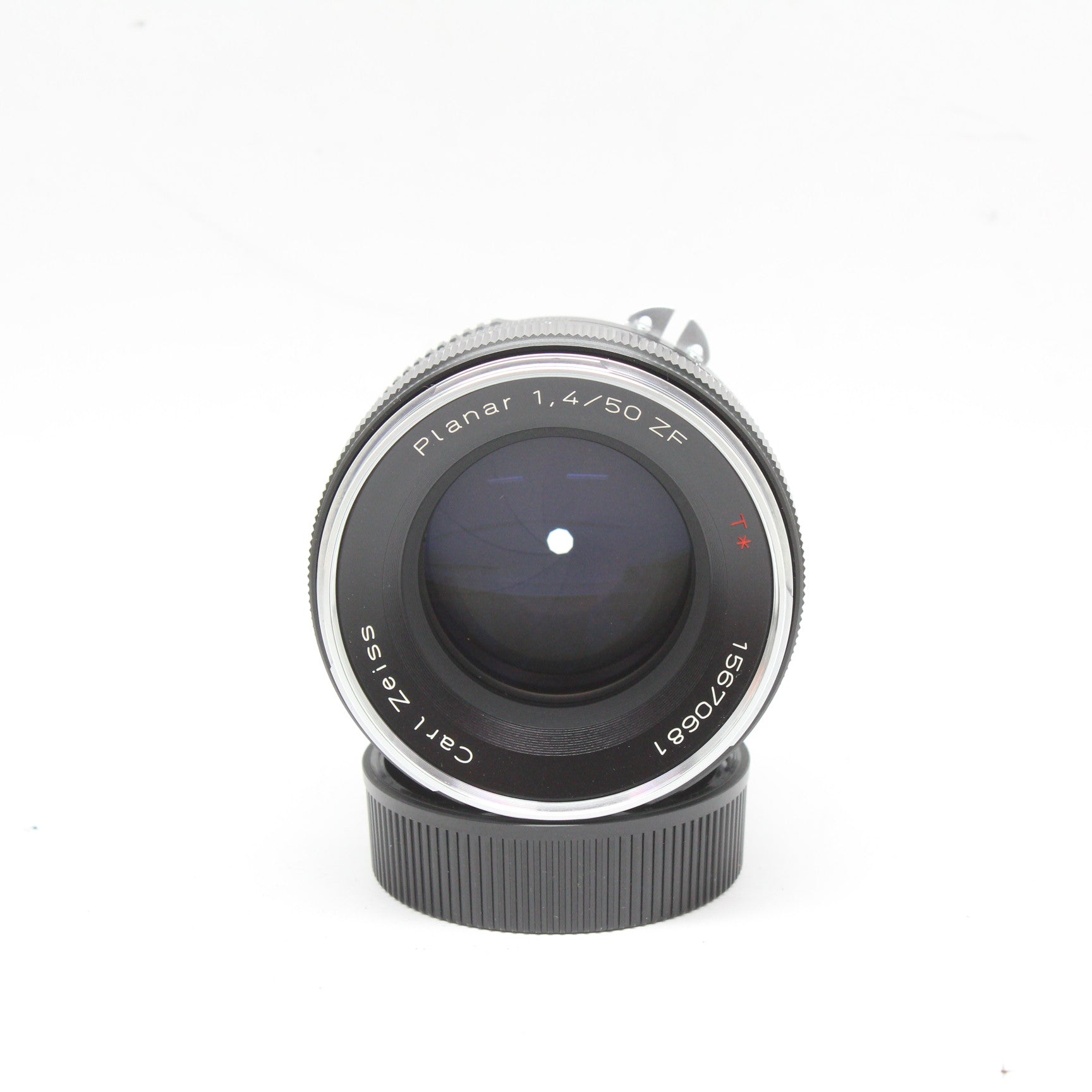 新品)Carl Zeiss (カールツァイス) Planar T* 50mm F1.4 ZE