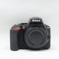 中古 Nikon D5600