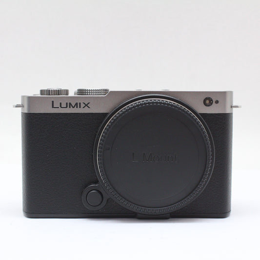 中古 Panasonic LUMIX DC-S9 ボディ ダークシルバー【6月14日(土)Youtube生配信でご紹介】