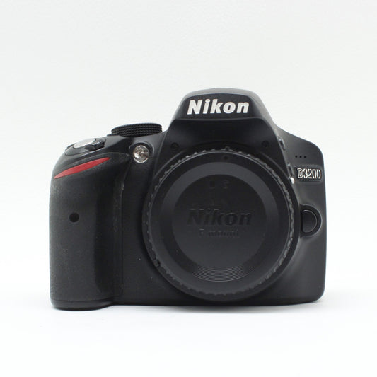 中古 Nikon D3200 ボディ
