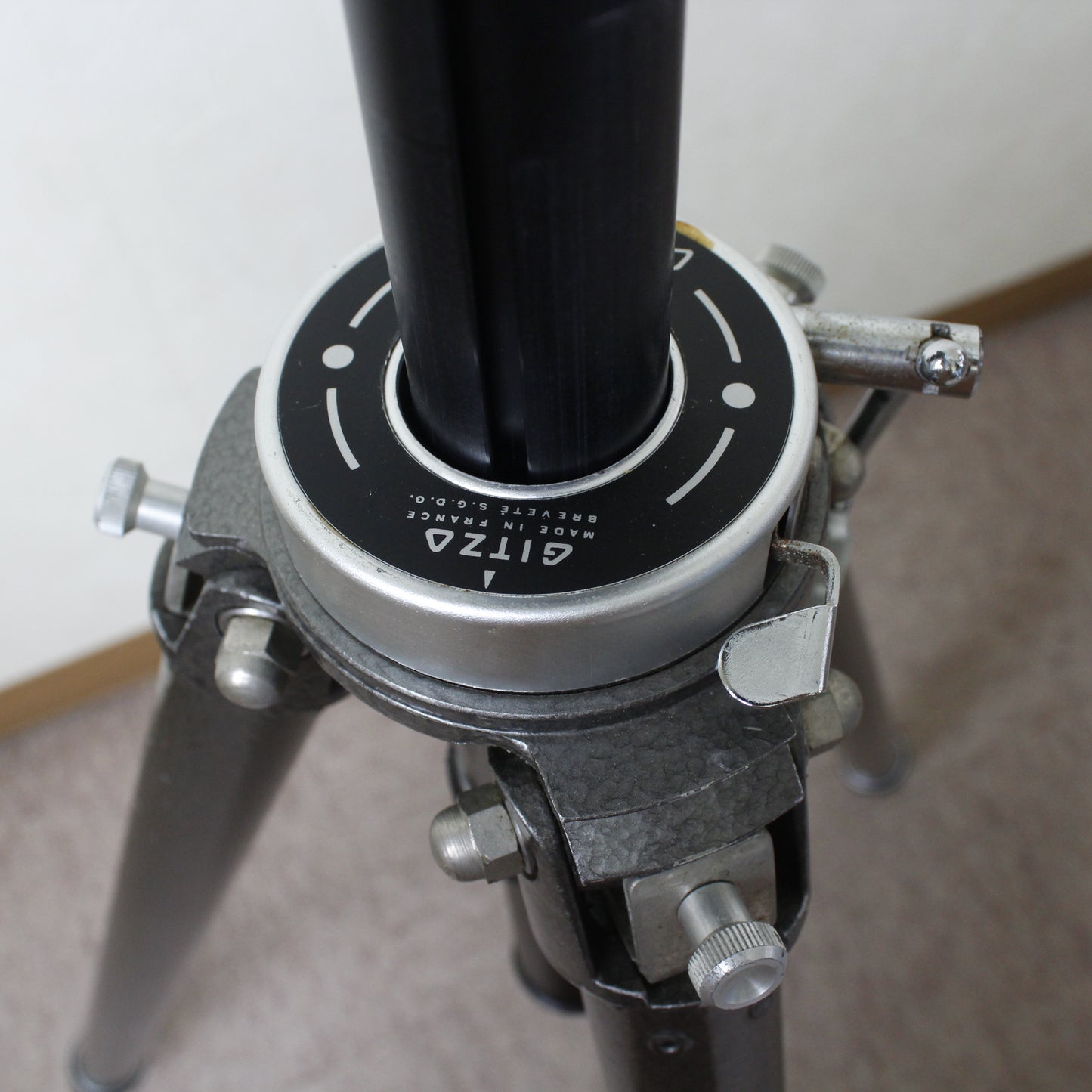 中古 GITZO CREMAILLERE3 3段