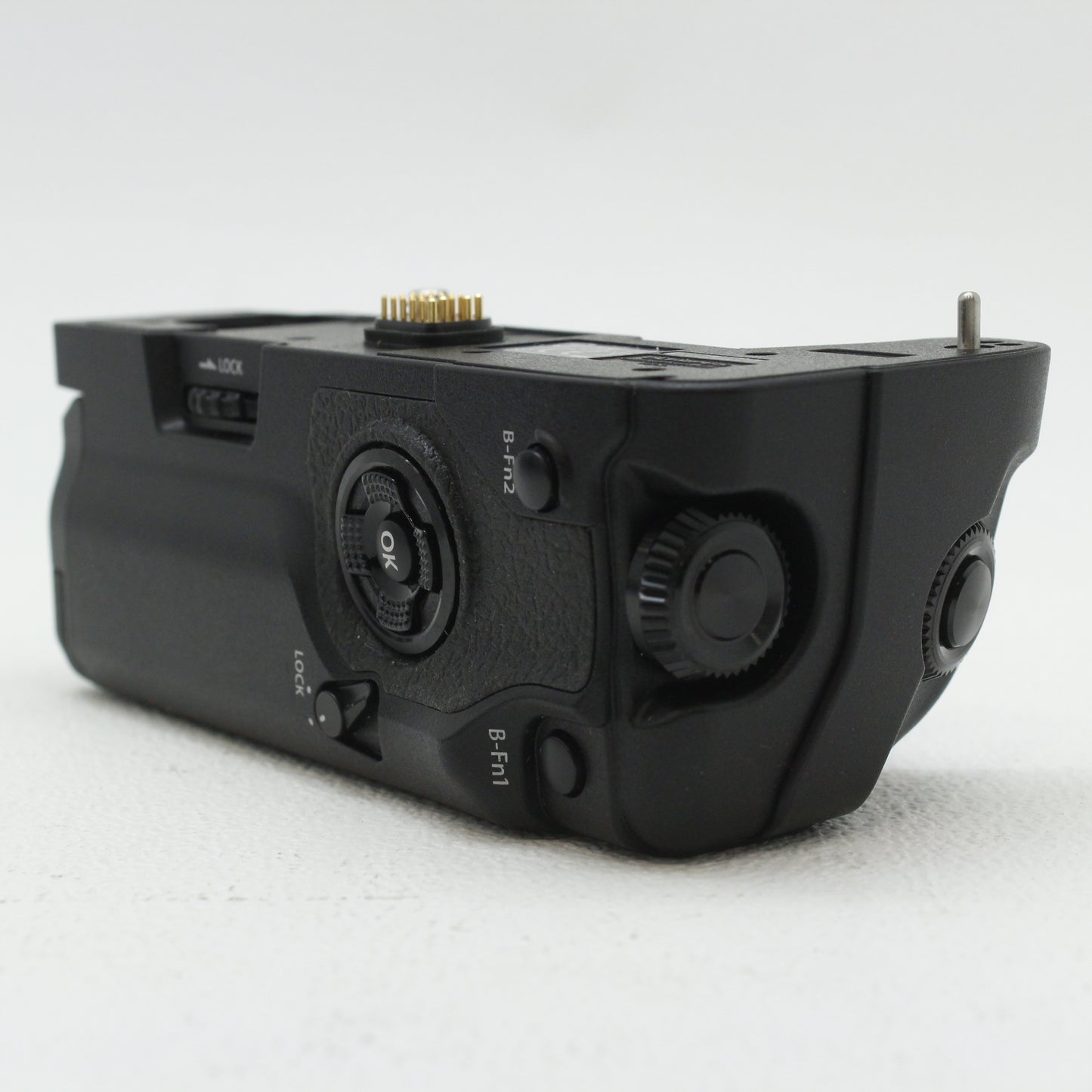 【トンズラー様専用】中古 OLYMPUS OM-D E-M1 MarkⅢ＋HLD-9付き　レンズ３点セット 【9月6日(土) YouTube生配信でご紹介】