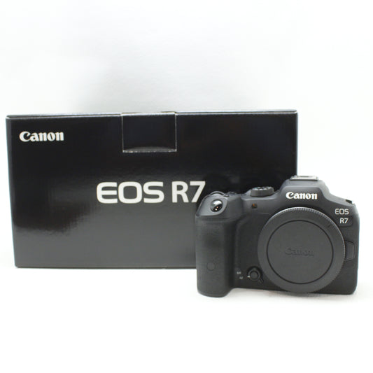 中古 Canon EOS R7 ボディ　【8月30日(土) YouTube生配信でご紹介】