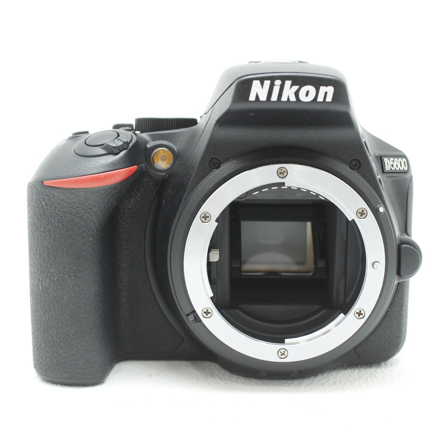 中古 Nikon D5600