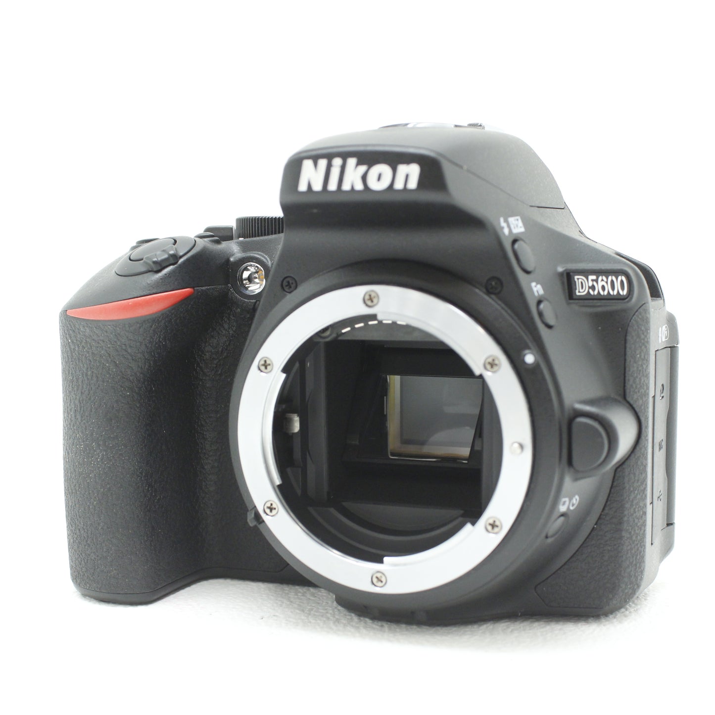 中古 Nikon D5600