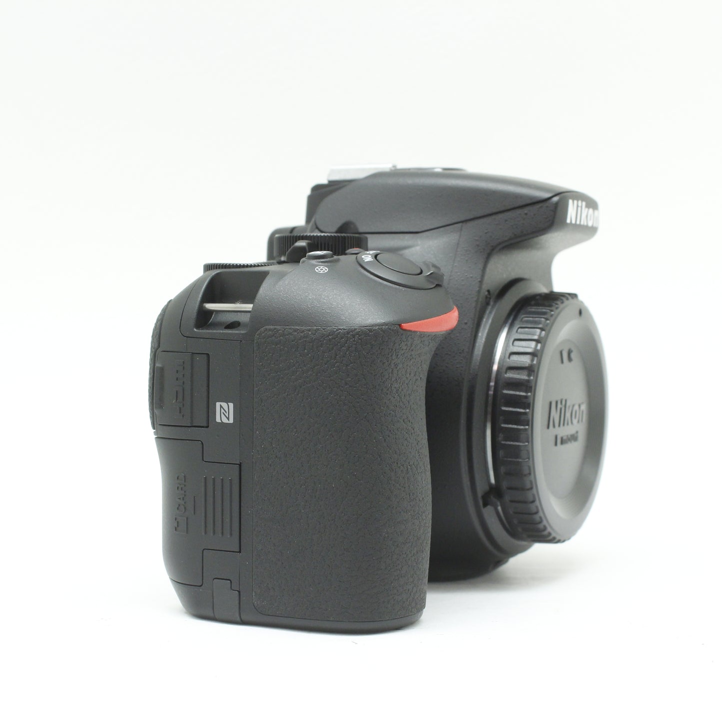 中古 Nikon D5600 ボディ