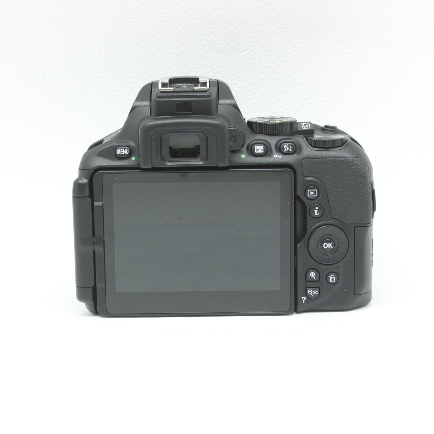 中古 Nikon D5600 ボディ