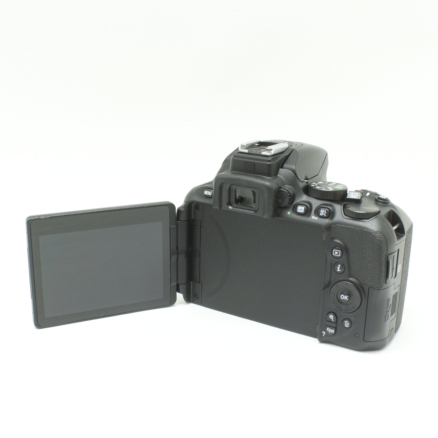 中古 Nikon D5600 ボディ