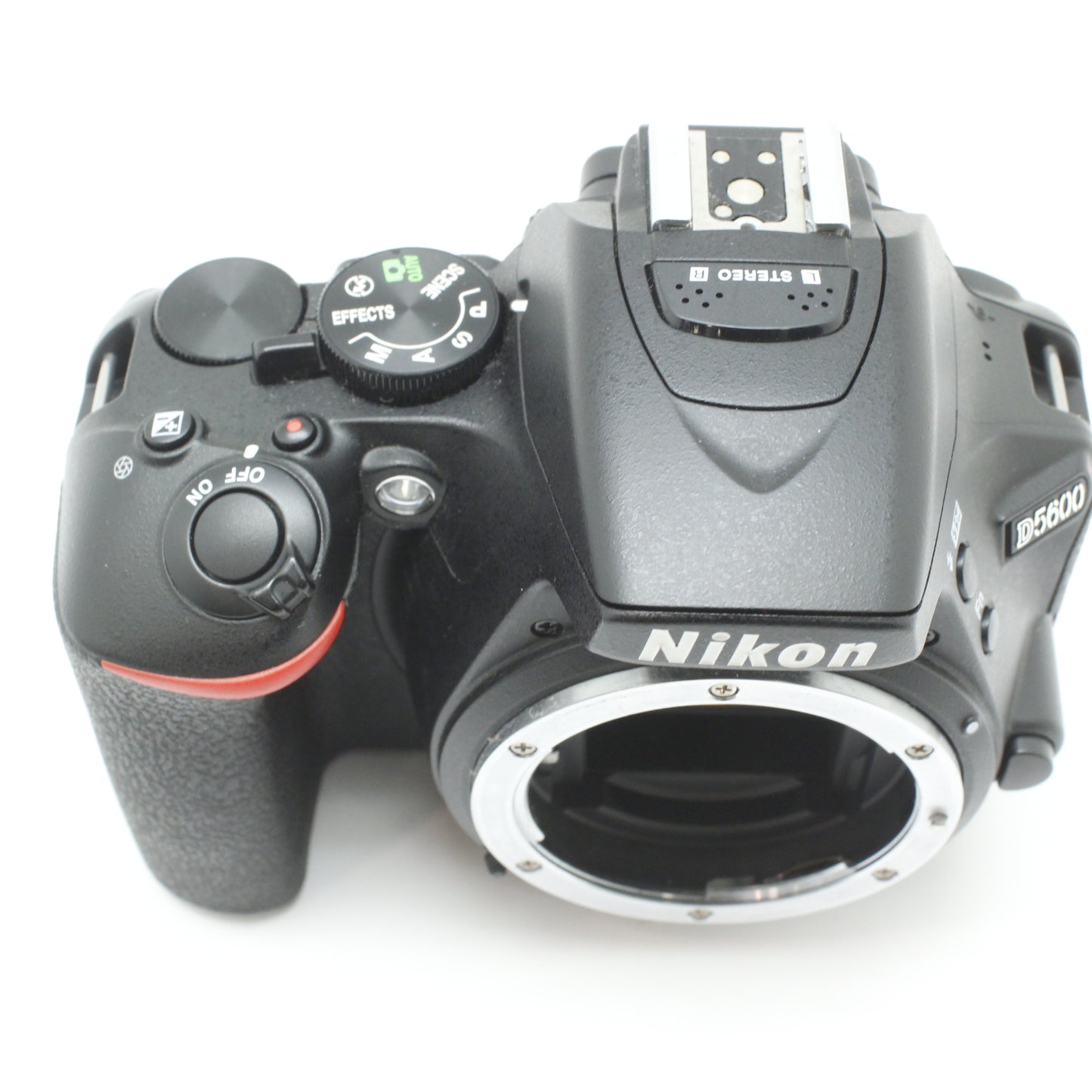 中古 Nikon D5600