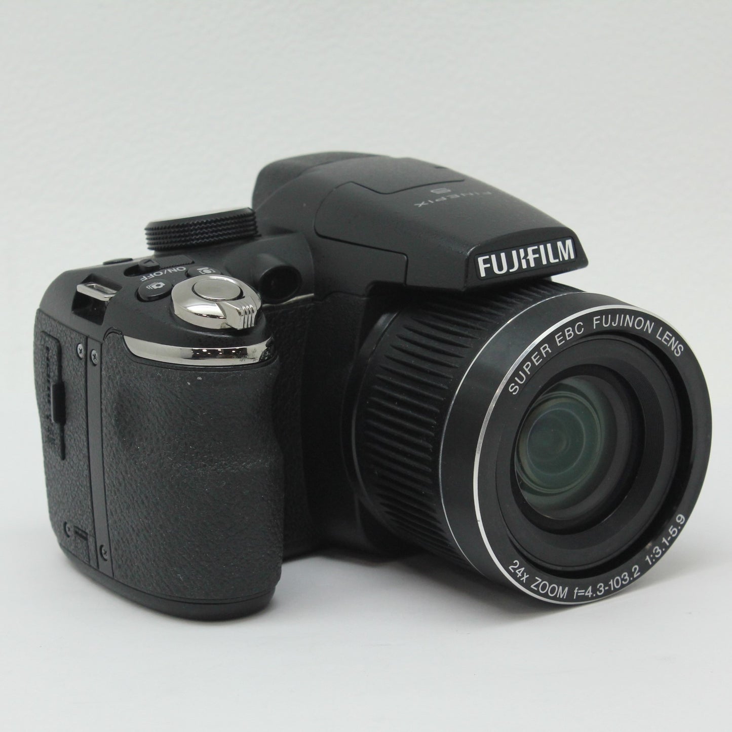中古 FUJIFULM FINEPIX S3200　