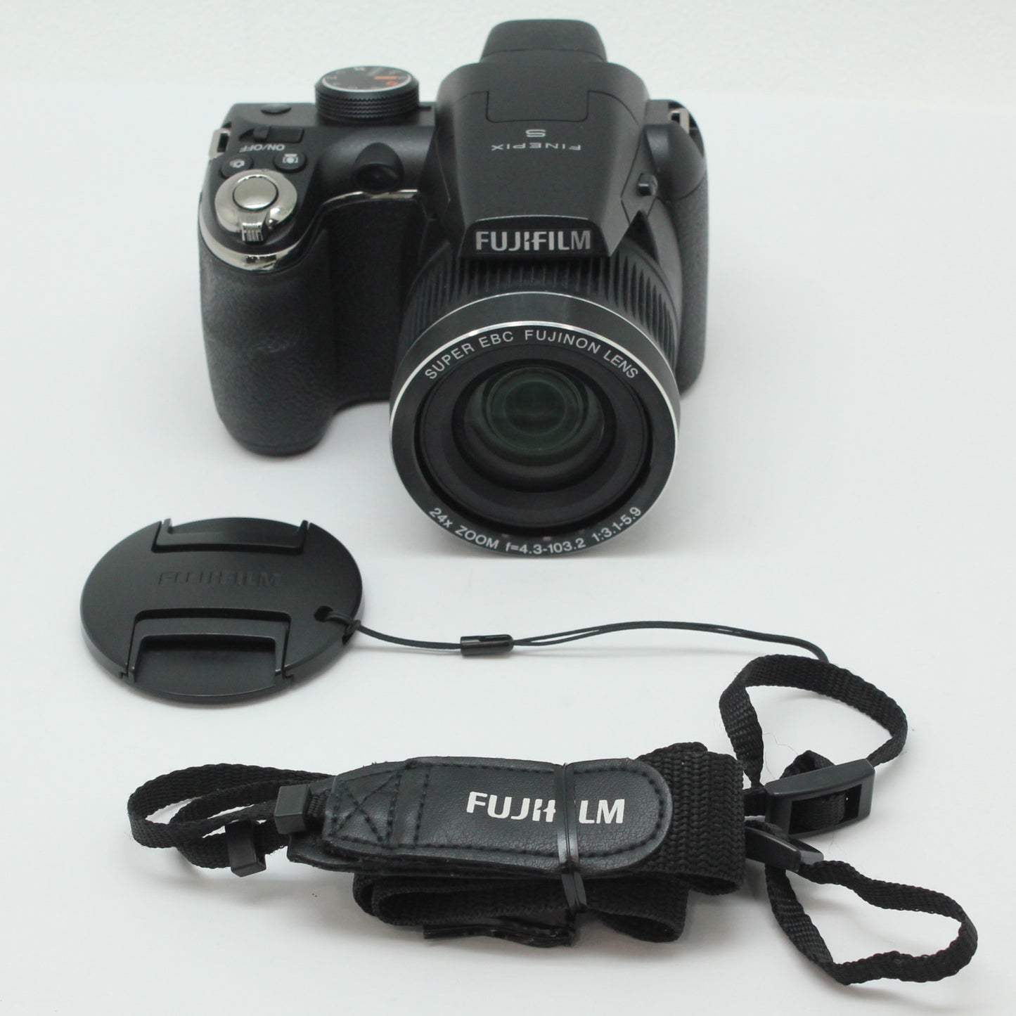 中古 FUJIFULM FINEPIX S3200　