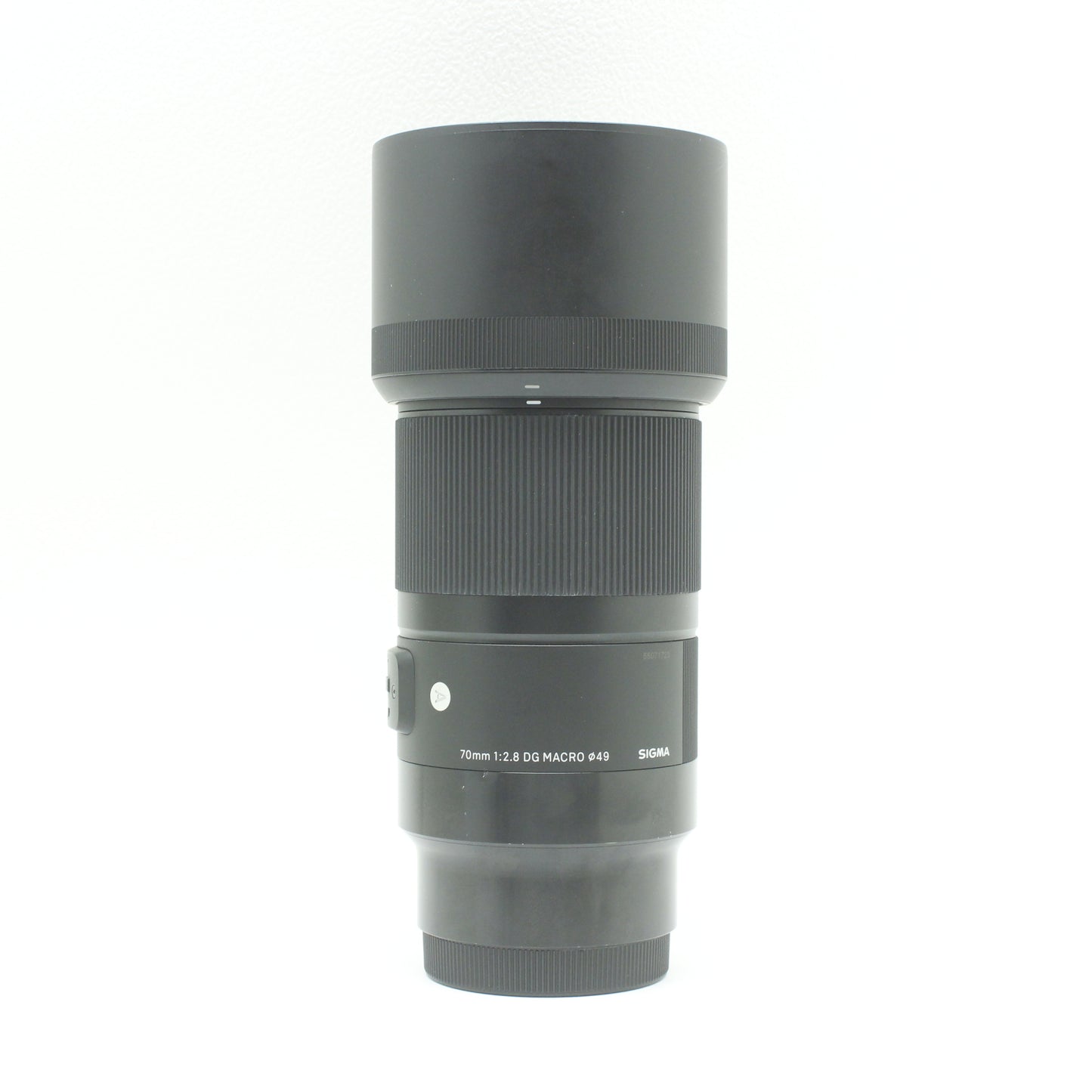 中古 SIGMA 70mm F2.8 DG MACRO (SONY E用)　 【10月11月(土) YouTube生配信でご紹介】
