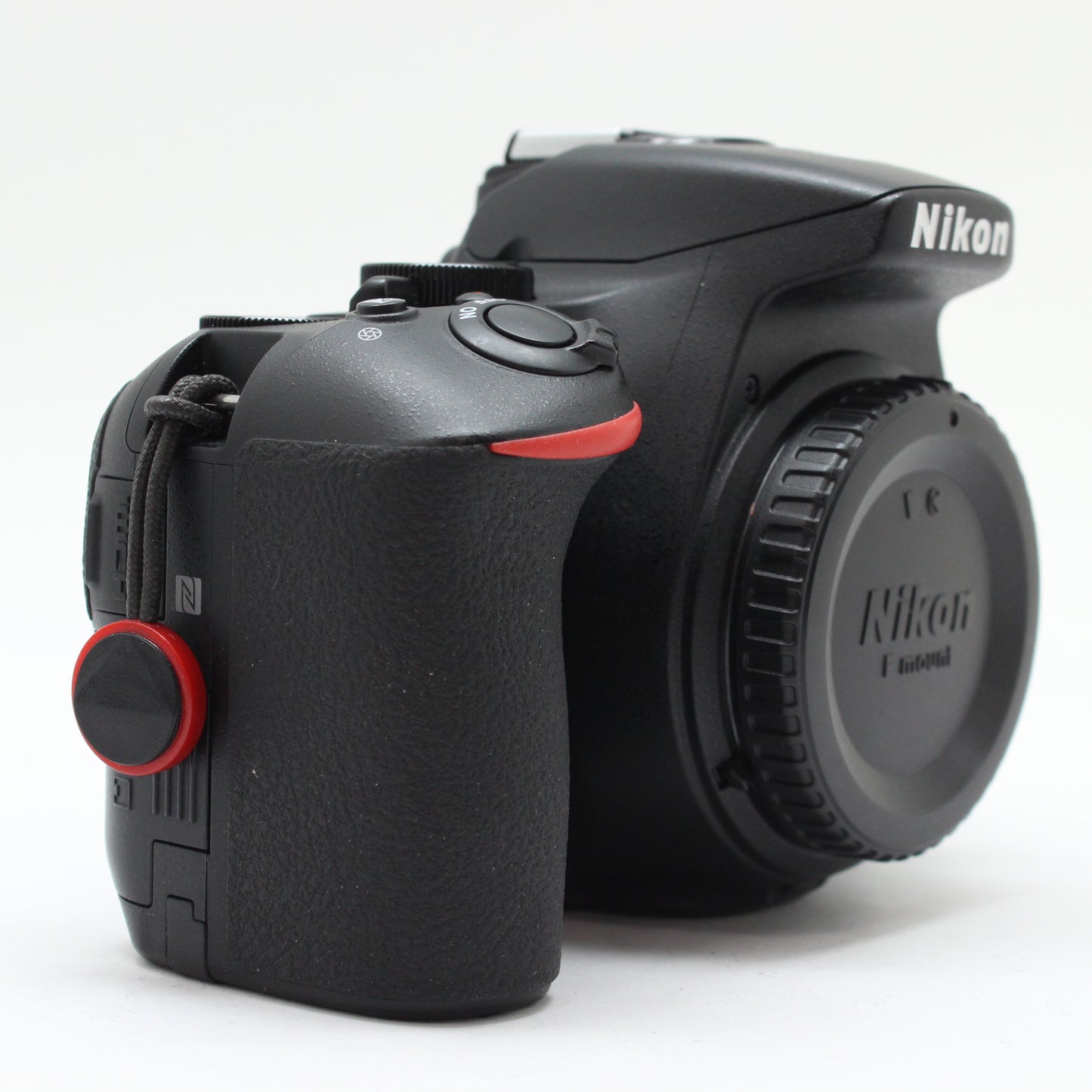 中古 Nikon D5600