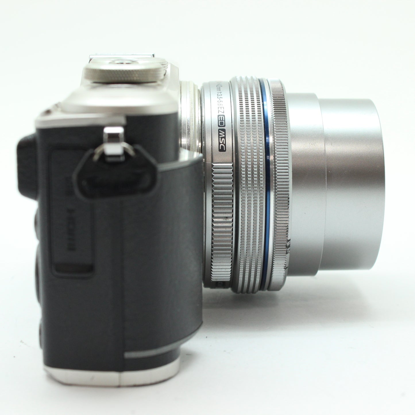 中古 OLYMPUS E-PL9