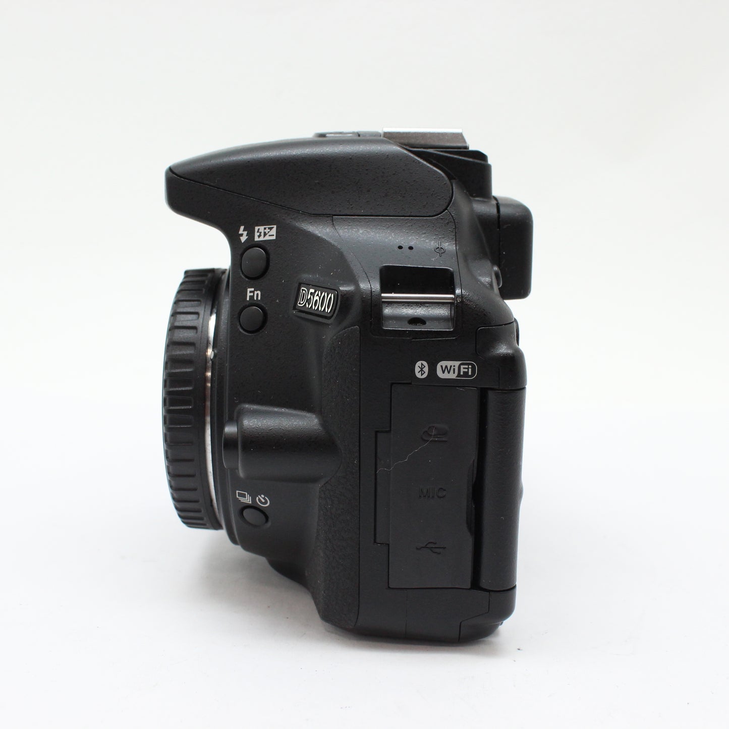中古 Nikon D5600 ボディ